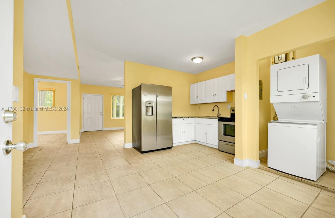 14 NW 169th Street North Miami Beach FL 33169