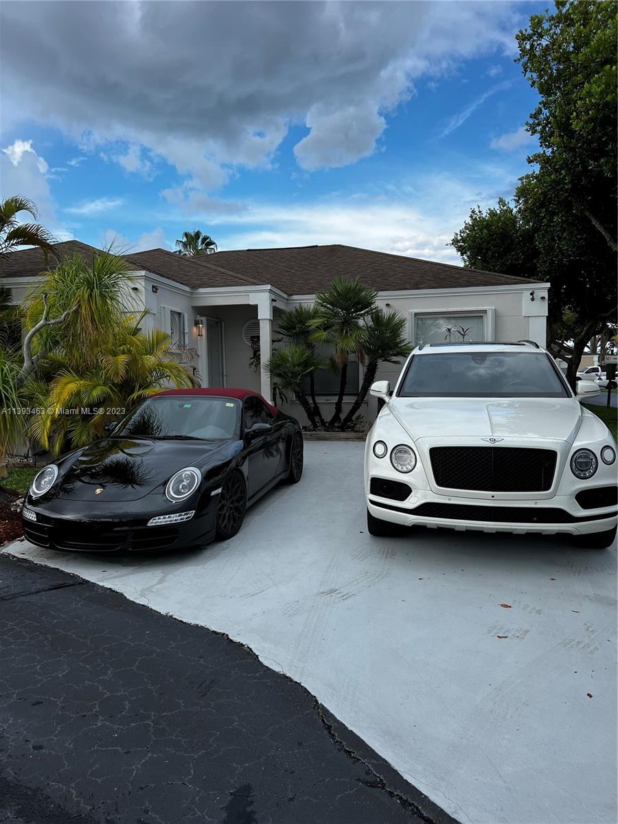 9757 SW 221st Street Cutler Bay FL 33190