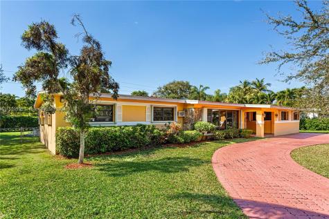 9500 SW 81st Avenue Miami FL 33156