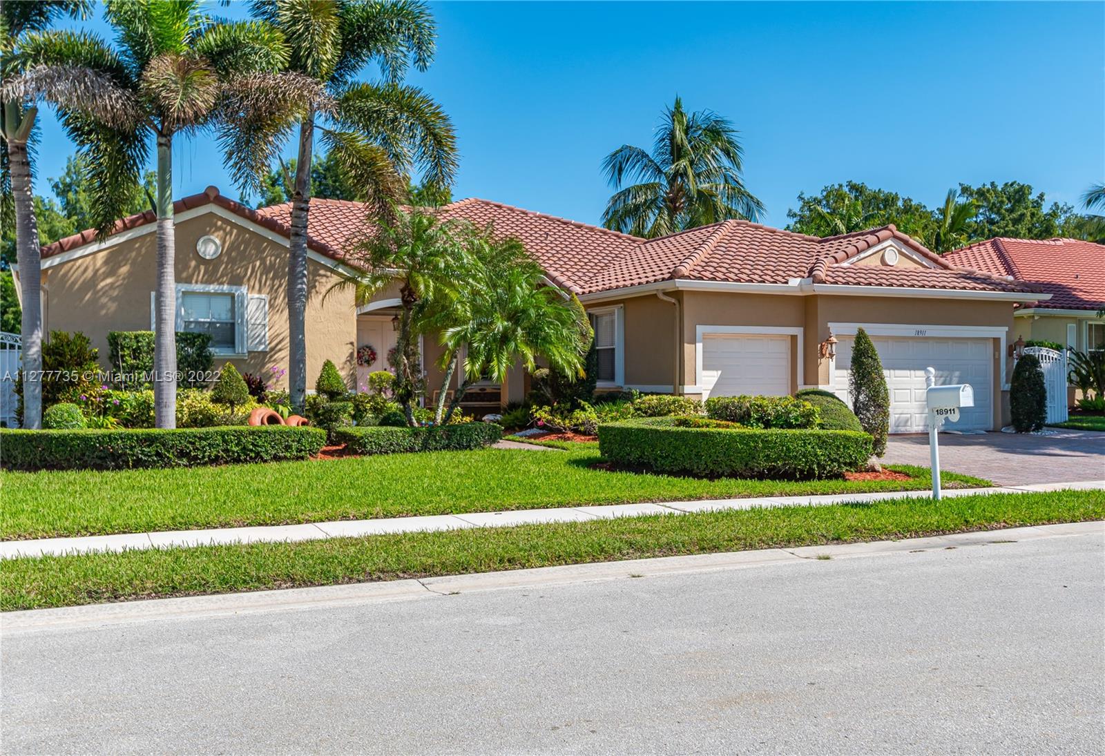 18911 SW 7th Street Pembroke Pines FL 33029