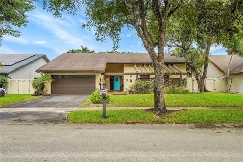 10221 NW 24th Court Pembroke Pines FL 33026