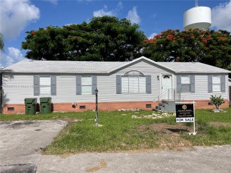220 NE 12th Avenue Lot 26 Homestead FL 33030