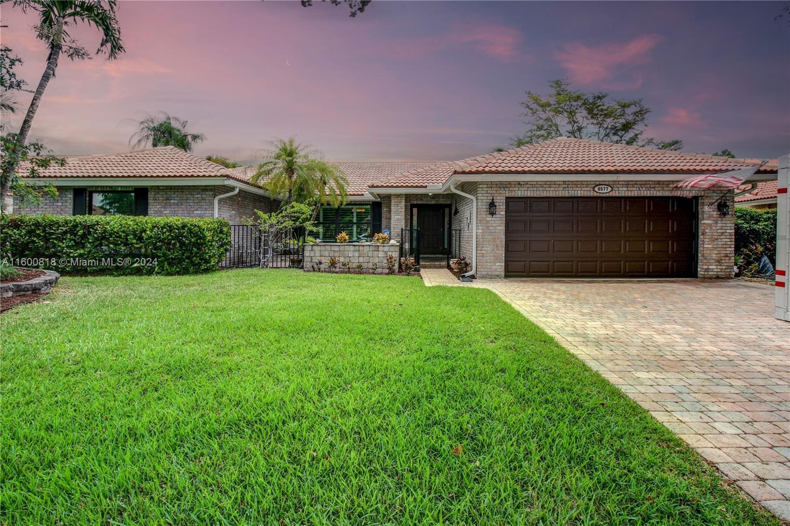 8577 NW 51st Place Coral Springs FL 33067