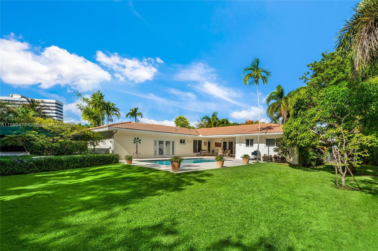 550 Pidgeon Plum Lane Miami FL 33137
