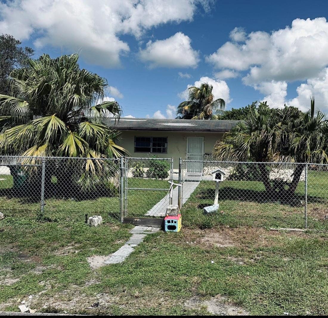 3981 NW 176th Terrace Miami Gardens FL 33055
