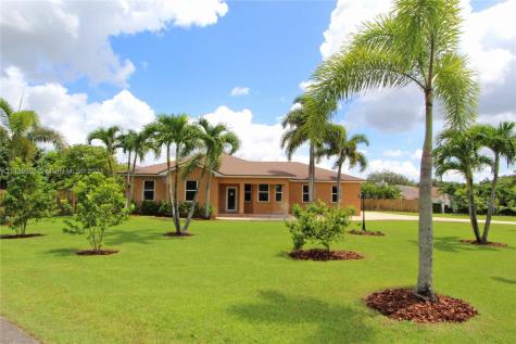 19521 SW 307th Street Homestead FL 33030