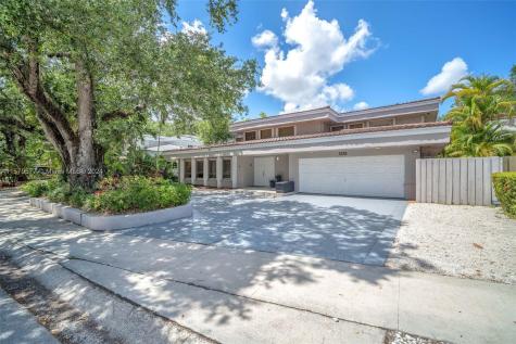 3251 N 37th Street Hollywood FL 33021