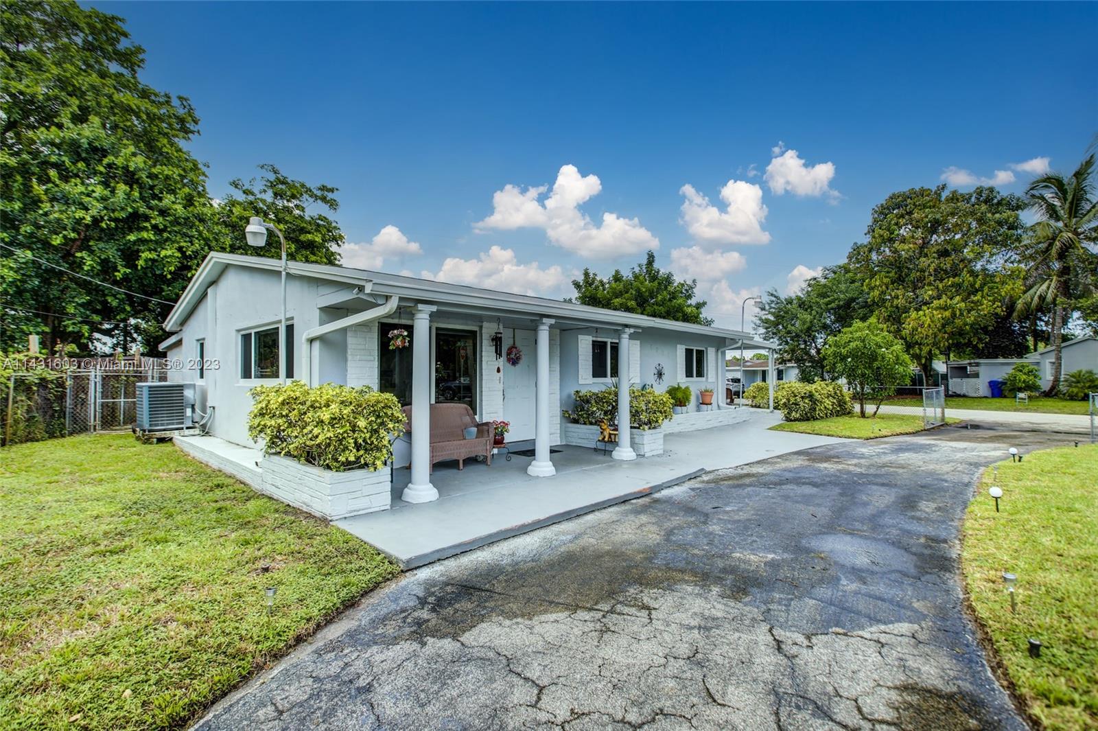 5907 Taft Street Hollywood FL 33021