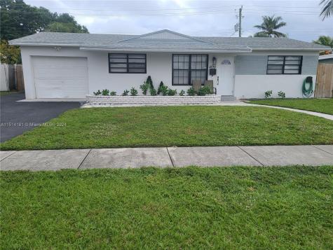 4030 NW 3rd Terrace Deerfield Beach FL 33064