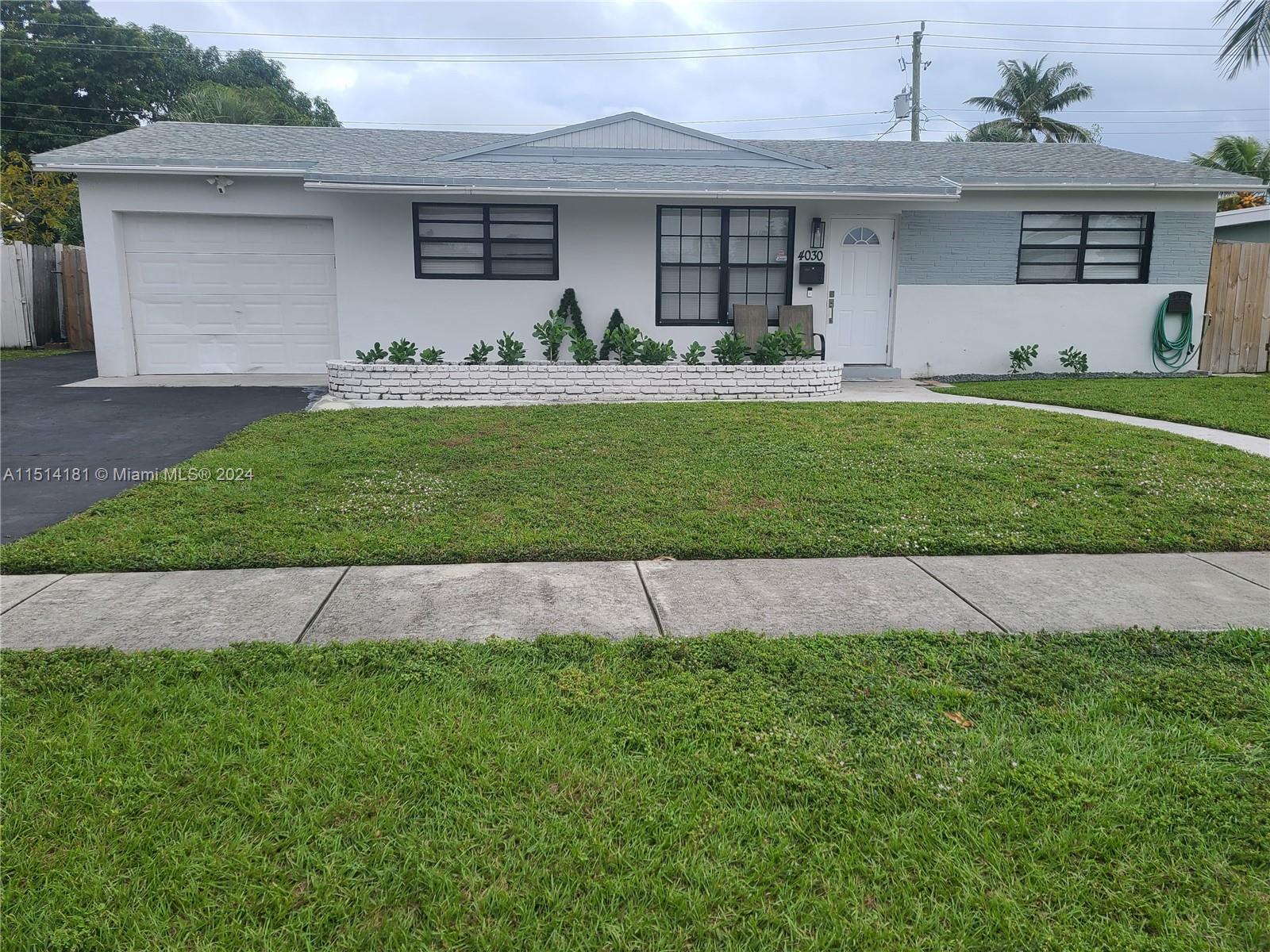 4030 NW 3rd Terrace Deerfield Beach FL 33064