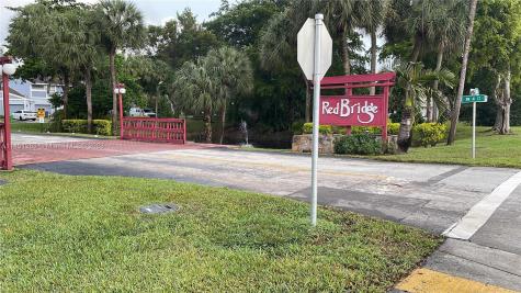 7861 NW 41st Ct, Sunrise FL 33351