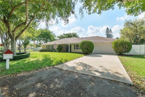 15002 SW 146th Street Miami FL 33196