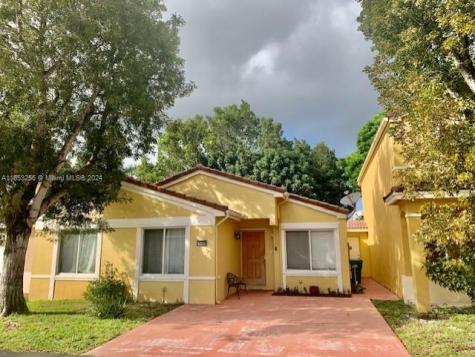 16505 SW 96th Terrace Miami FL 33196