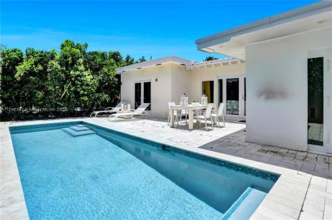 7501 Adventure Avenue North Bay Village FL 33141