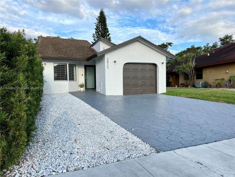 6825 SW 154th Court Miami FL 33193