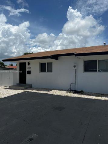 2001 SW 103rd Court Miami FL 33165