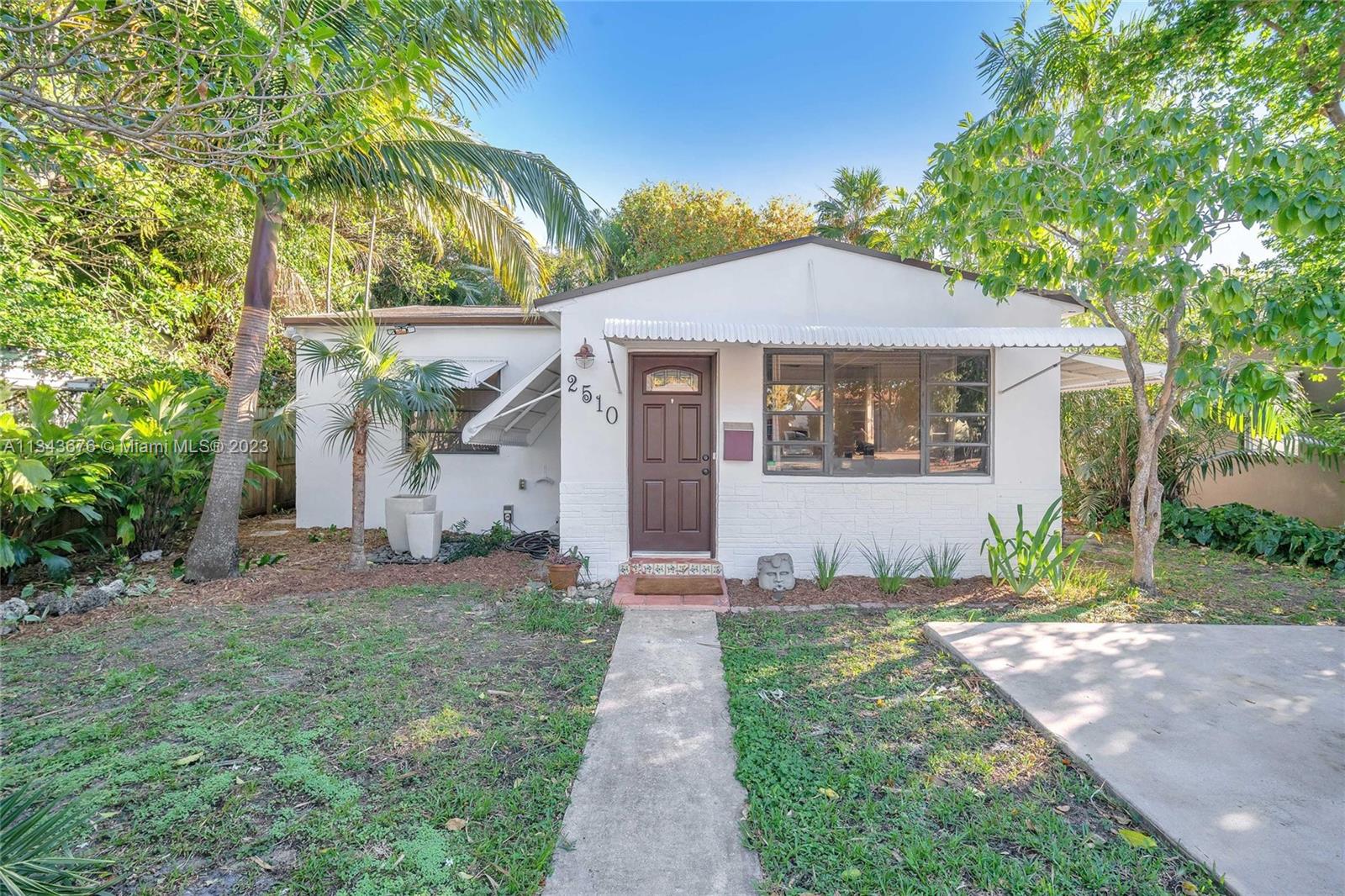 2510 Thomas Street Hollywood FL 33020