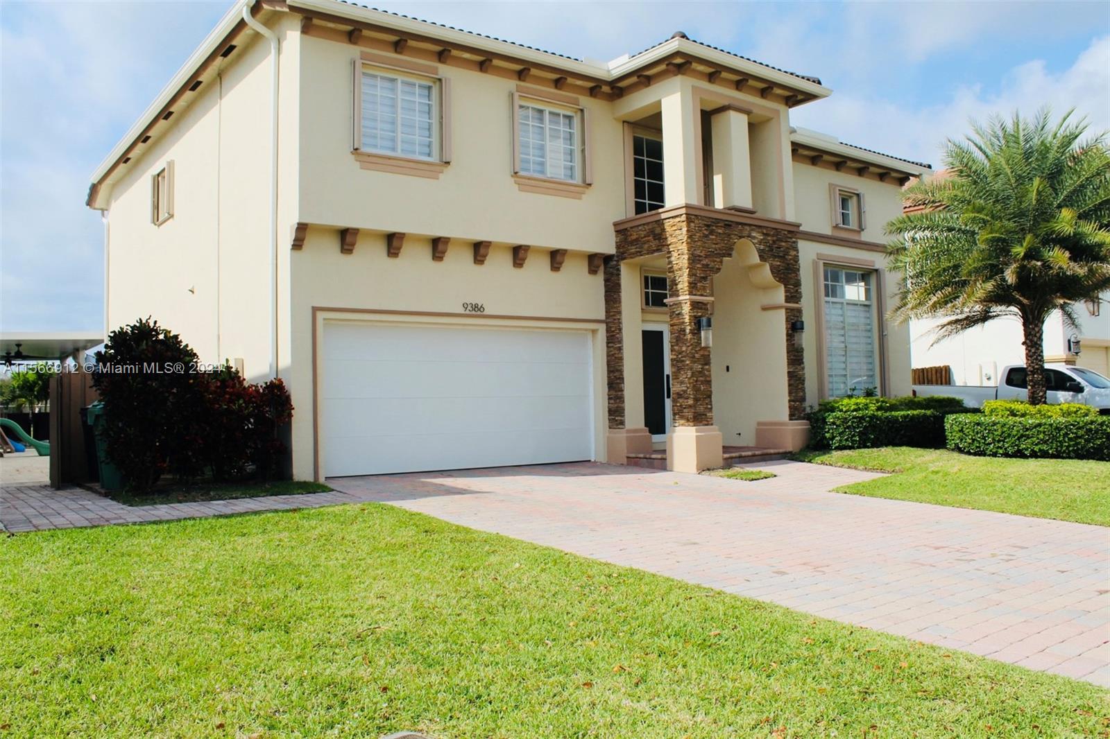 9386 SW 222nd Lane Cutler Bay FL 33190