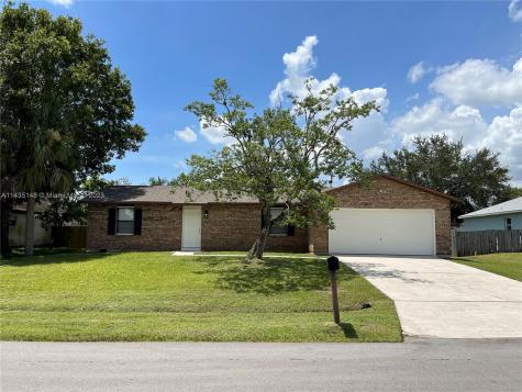 1380 Mann Avenue NW Palm Bay FL 32907
