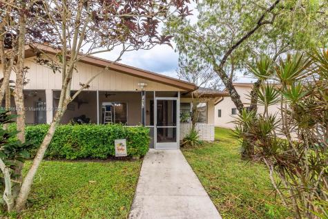 14676 Lucy Drive Delray Beach FL 33484