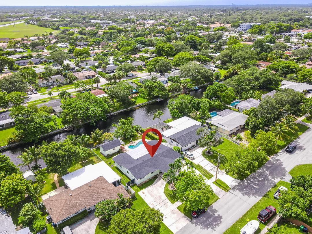 7520 SW 98th Court Miami FL 33173