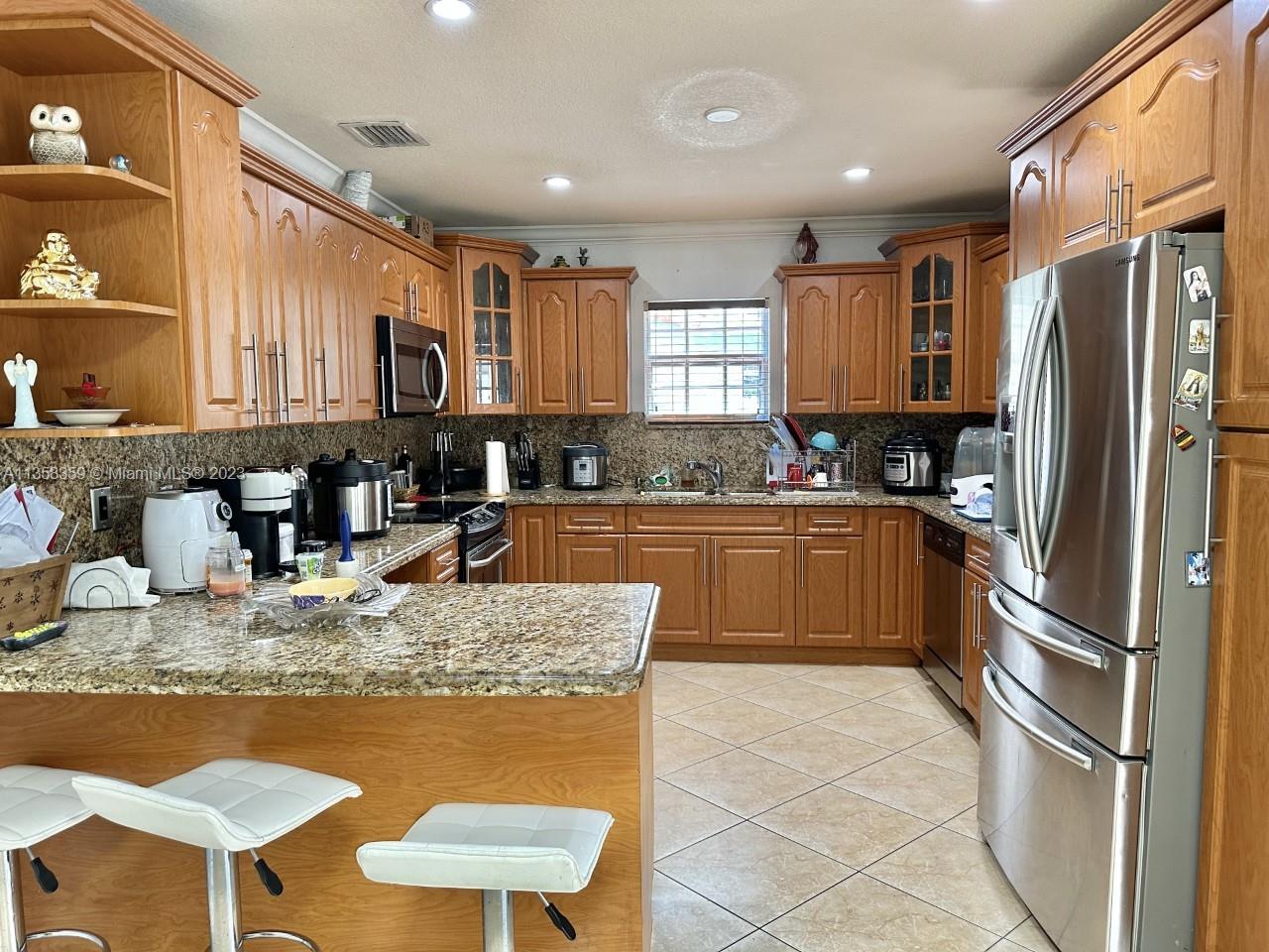 2004 SW 92nd Court Miami FL 33165