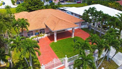 1558 SW 143rd Place Miami FL 33184