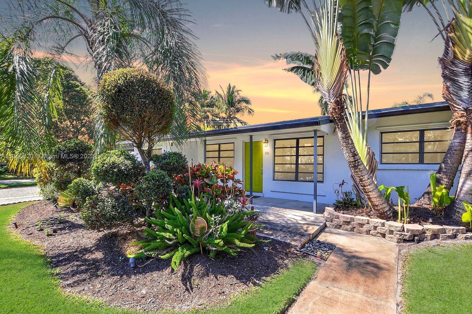 781 W Country Club Circle Plantation FL 33317