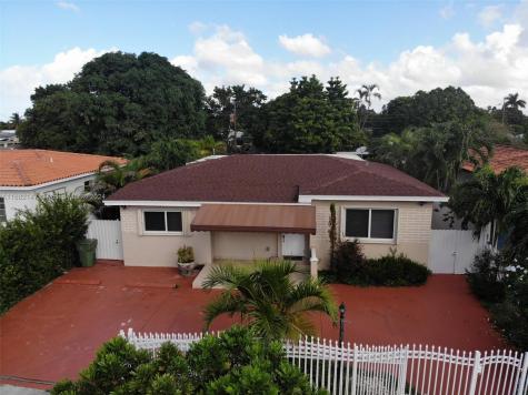 161 W 30th Street Hialeah FL 33012