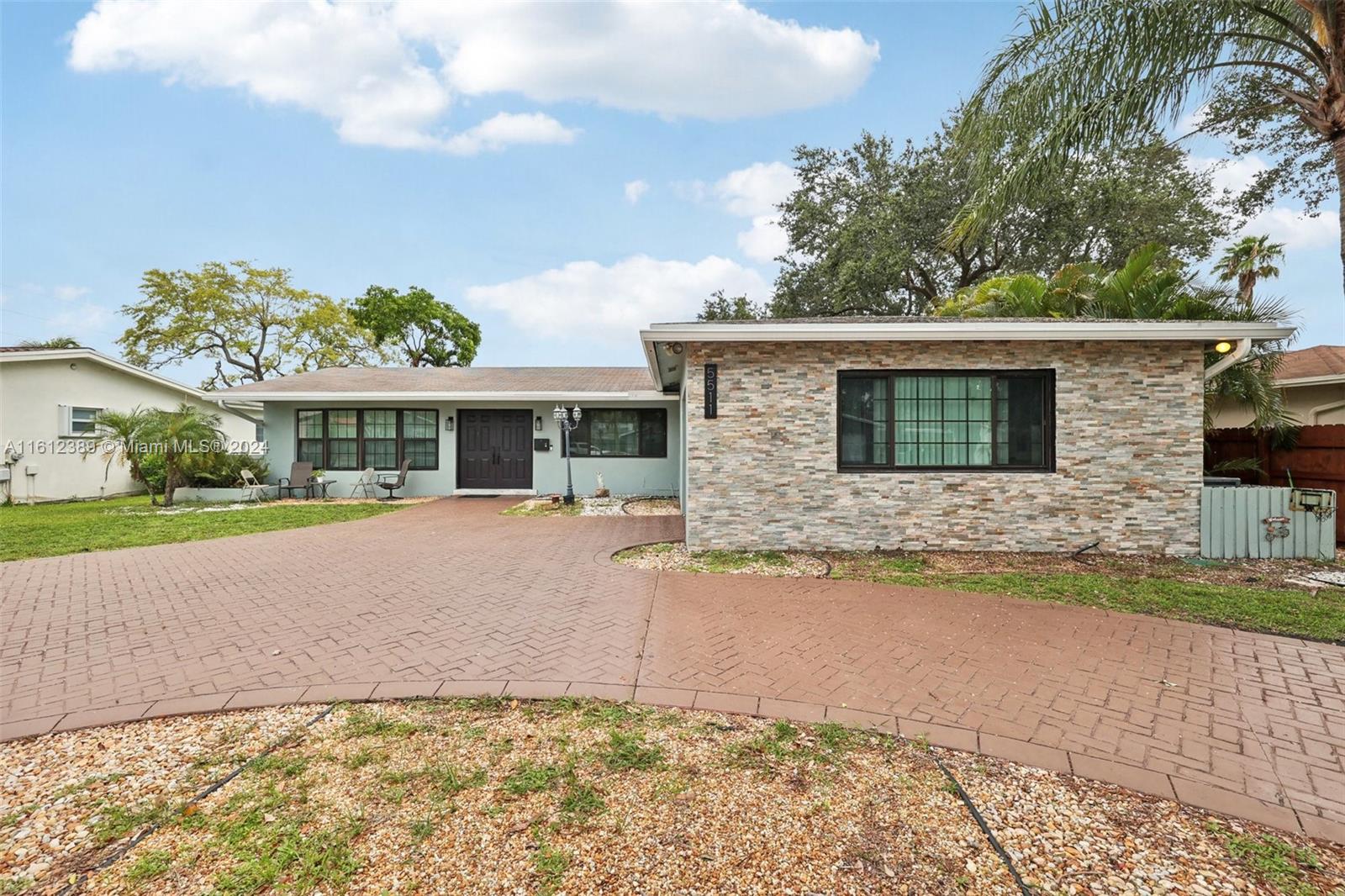 5511 Mckinley Street Hollywood FL 33021