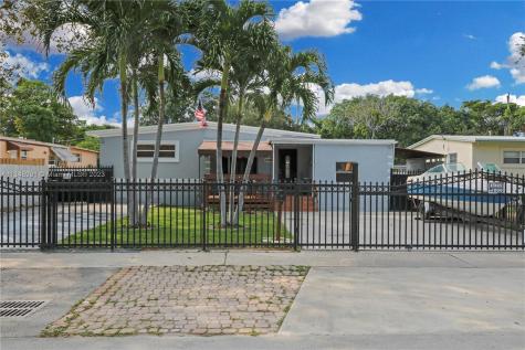 13920 NE 16th Court North Miami FL 33181