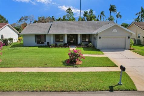 19420 NW 2nd Street Pembroke Pines FL 33029