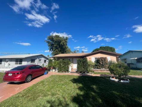 4811 NW 50th Street Tamarac FL 33319