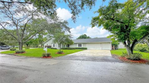14650 SW 148th Avenue Miami FL 33196