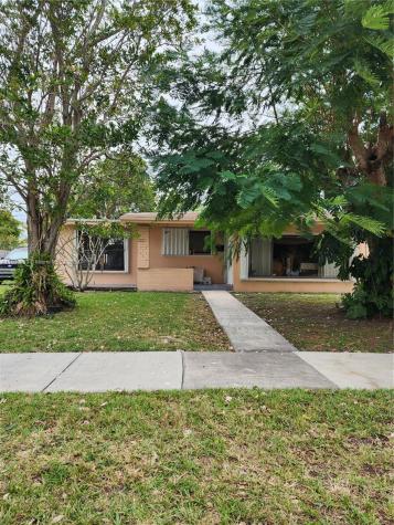 20711 Eagle Nest Road Cutler Bay FL 33189