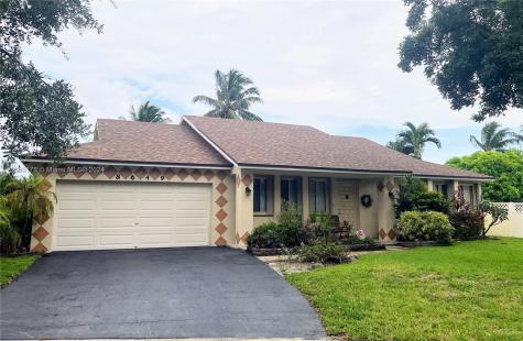 8649 SW 51st Street Cooper City FL 33328