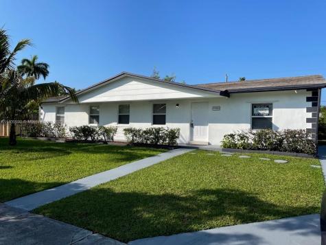 9950 Marlin Road Cutler Bay FL 33157