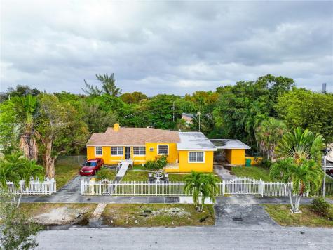 4221 NW 11th Court Miami FL 33127