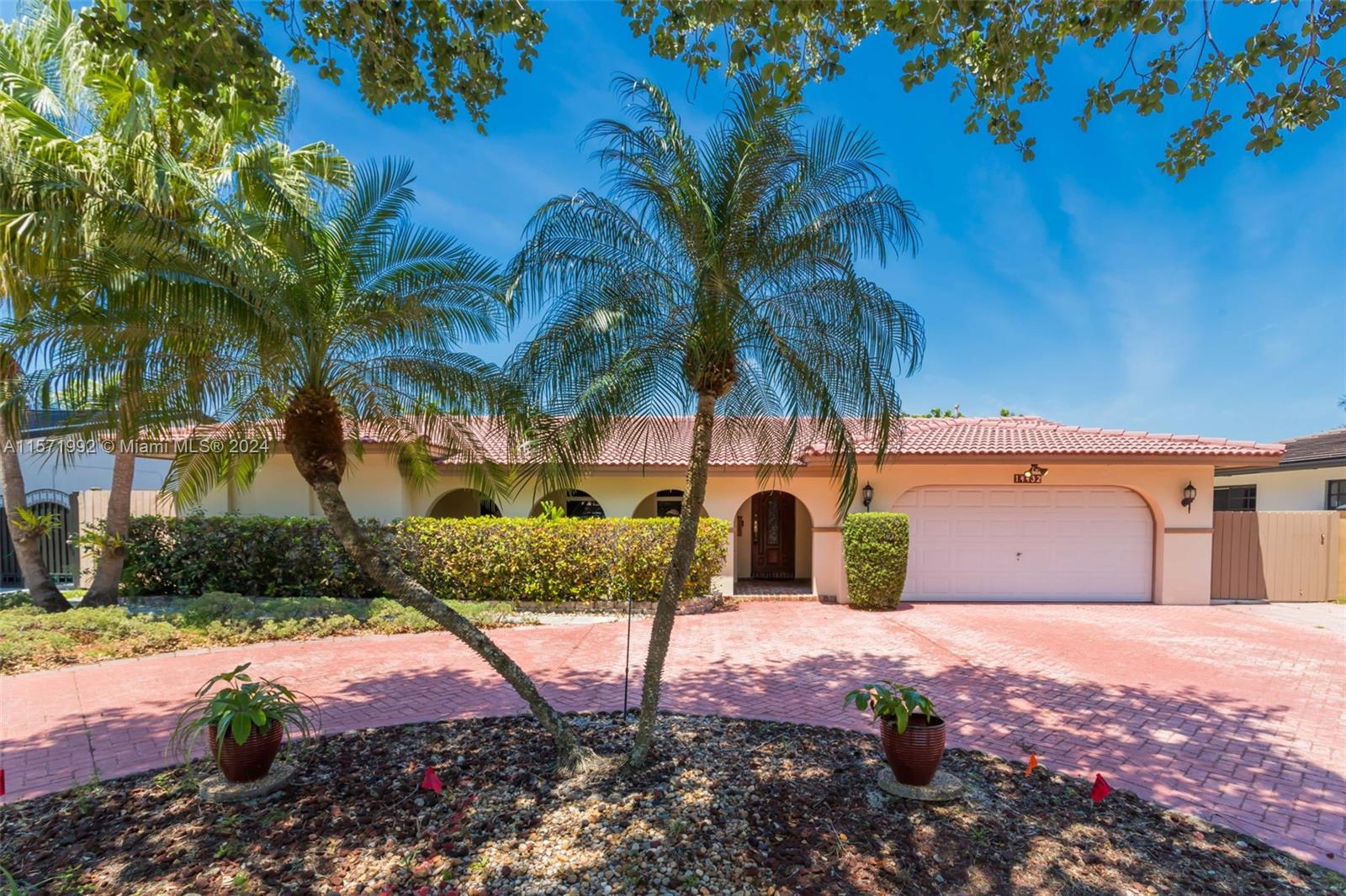 14432 Rosewood Road Miami Lakes FL 33014