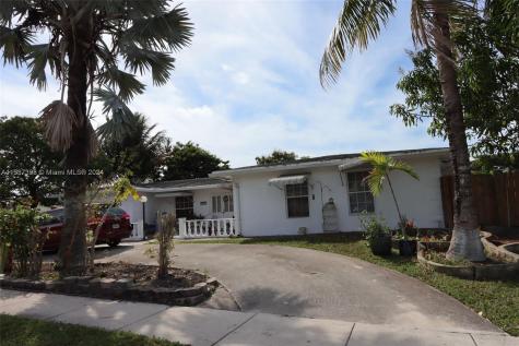892 SW 70th Way North Lauderdale FL 33068