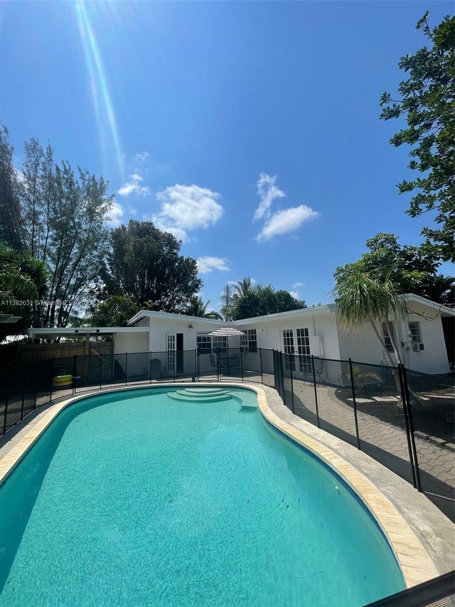 141 SE 25th Avenue Boynton Beach FL 33435