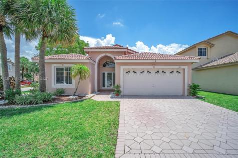 205 SW 180th Avenue Pembroke Pines FL 33029
