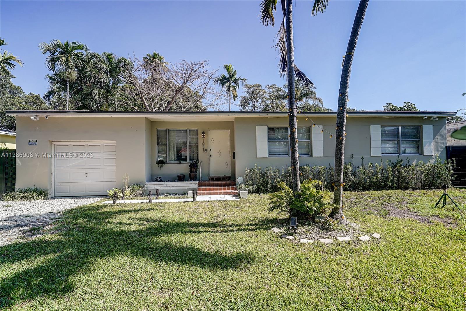 1033 NE 128th Street North Miami FL 33161