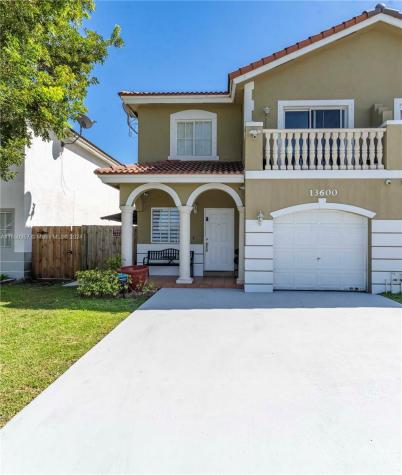13600 SW 260th Street Homestead FL 33032