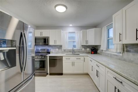 1509 Shenandoah Street Hollywood FL 33020