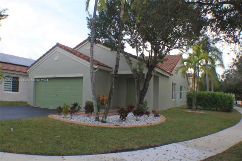 1331 Plumosa Way Weston FL 33327
