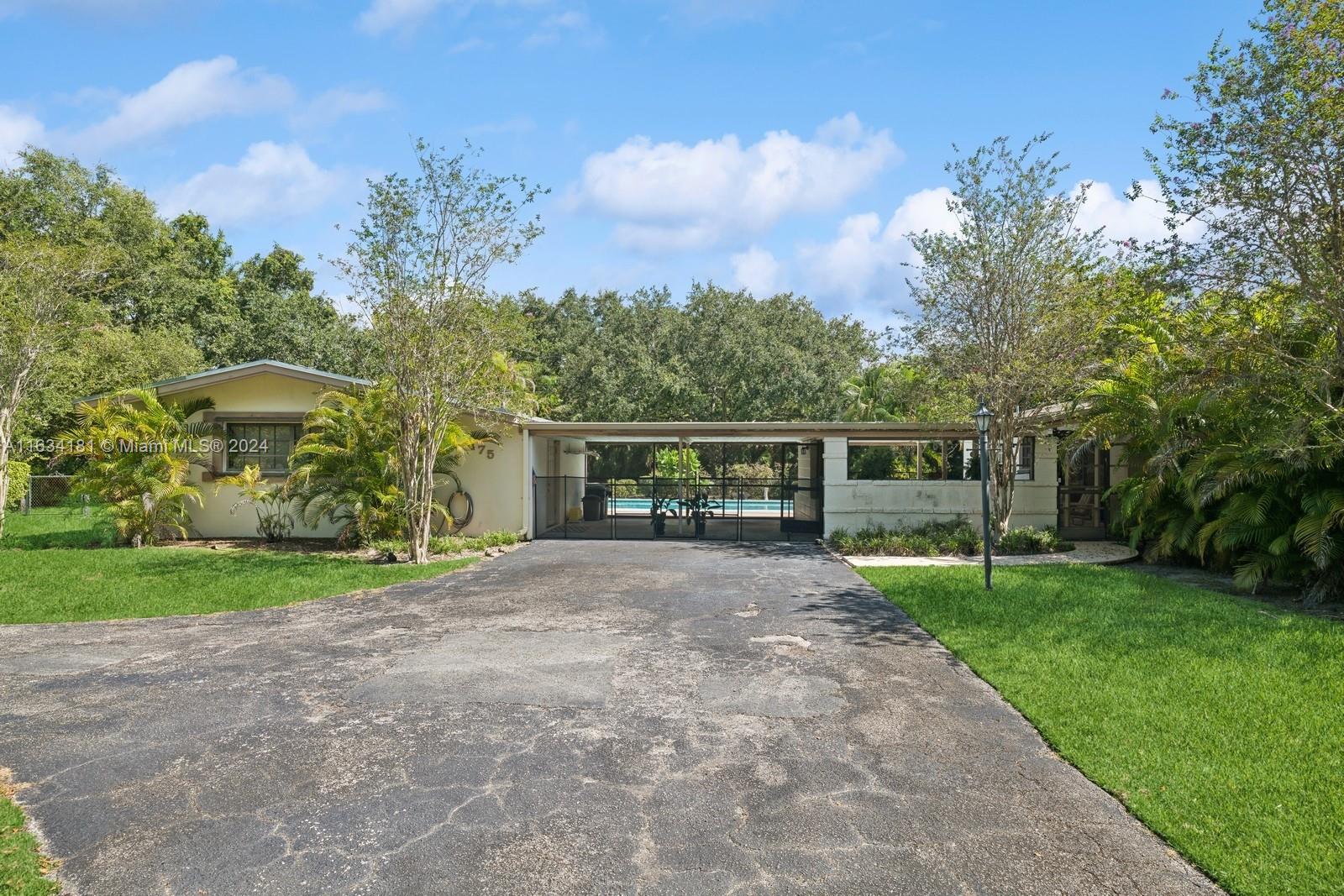 9475 SW 117th Terrace Miami FL 33176