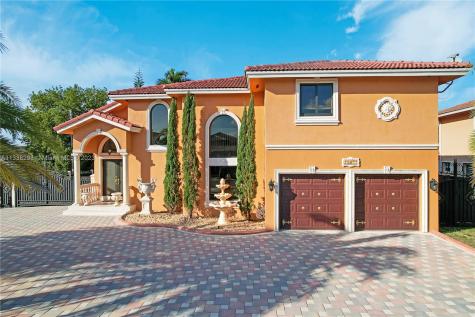 15877 SW 44th Street Miami FL 33185