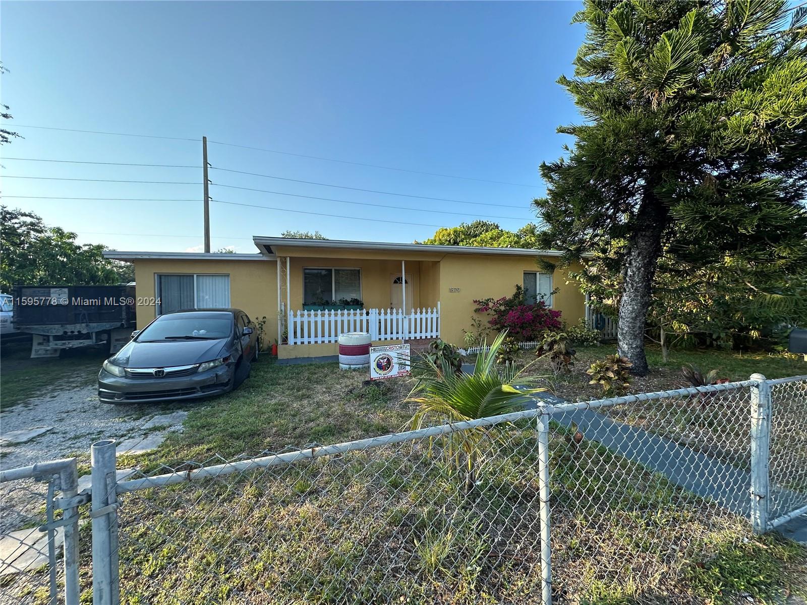 1879 NW 86th Terrace Miami FL 33147