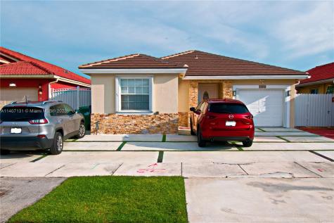 14242 SW 176th Terrace Miami FL 33177